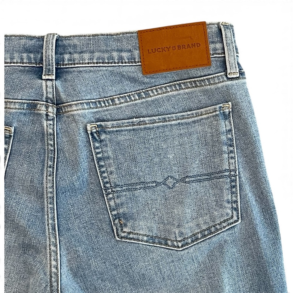 Lucky Brand Sweet Mid Rise Straight Women’s Jeans Size 10/30 - Picture 5 of 10